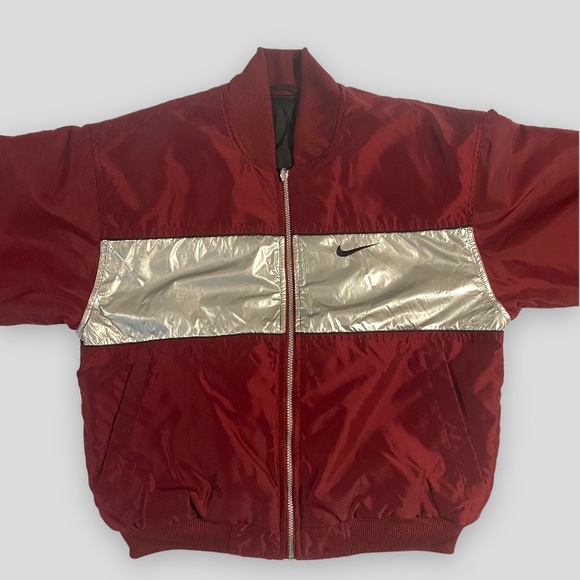 ⭐️ Nike Reversible Bomber/Quilted Jacket - Picture 2 of 8